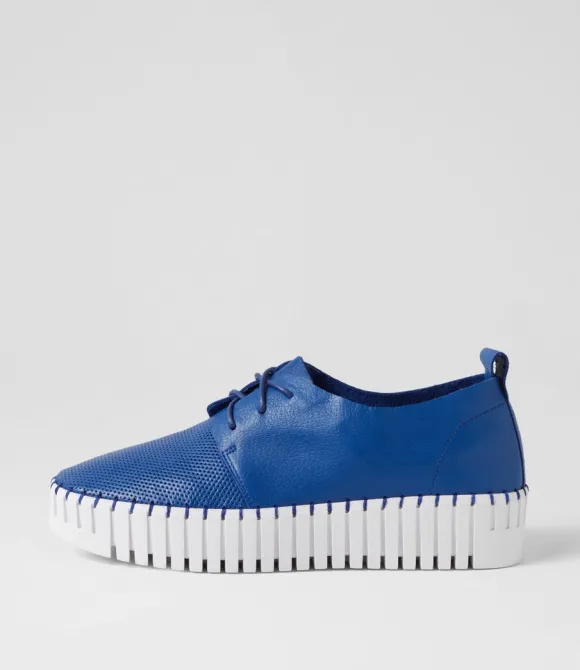 Women DJANGO & JULIETTE Wedges | Batu Cobalt White Leather Sneakers